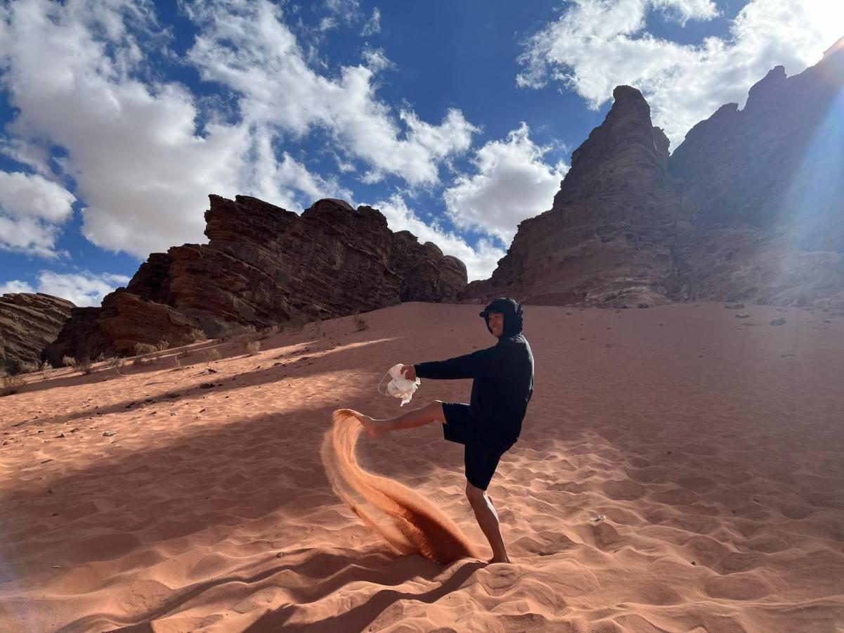 Wadi Rum Land Mars Pension Buitenkant foto