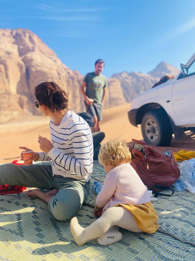 Wadi Rum Land Mars Pension Buitenkant foto