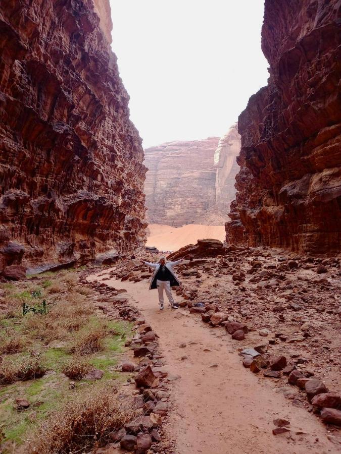 Wadi Rum Land Mars Pension Buitenkant foto