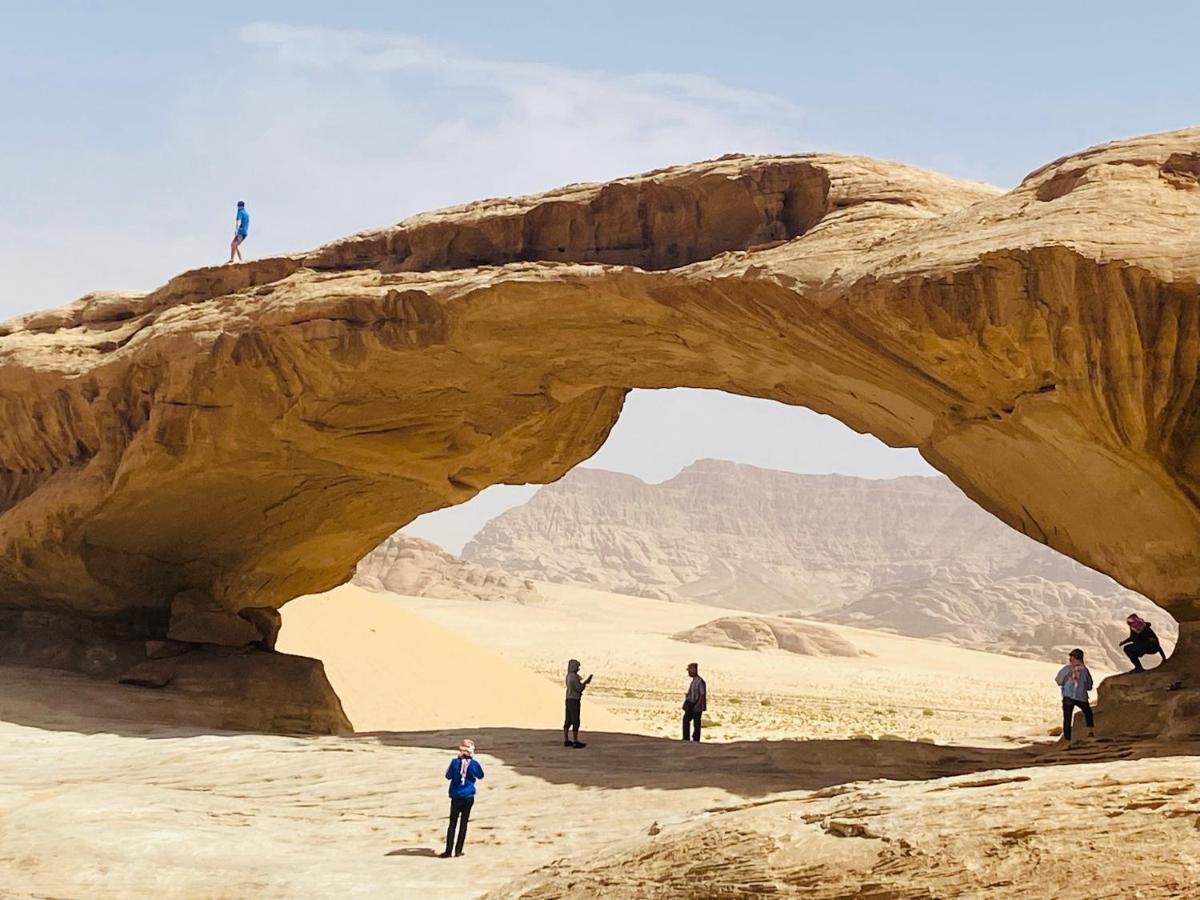 Wadi Rum Land Mars Pension Buitenkant foto